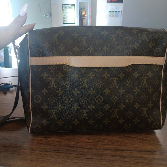 Louis Vuitton Abbesses Shoulder Bag Monogram - Picture 1 of 2